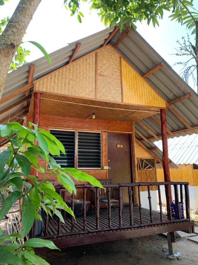 Montra Long Beach Bungalows Ko Lanta Εξωτερικό φωτογραφία